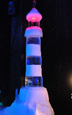 Leuchtturm aus Eis 01